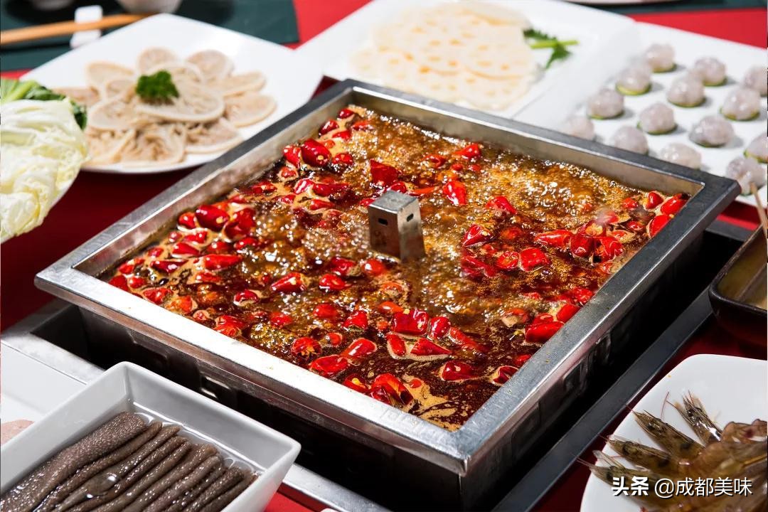 成都这家火锅才是正宗重庆味道,成都这家火锅店充满情怀适合闲聊