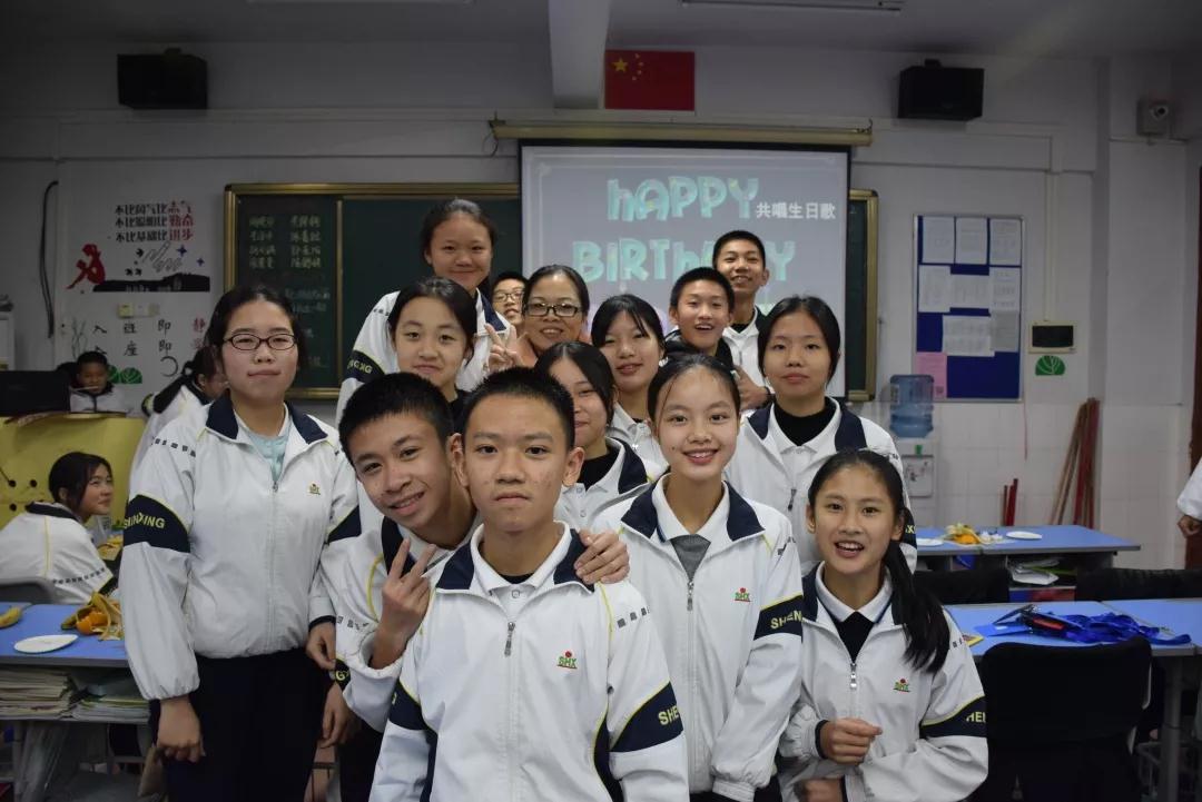 清远盛兴中英文学校介绍地图,清远盛兴中英文学校的标识