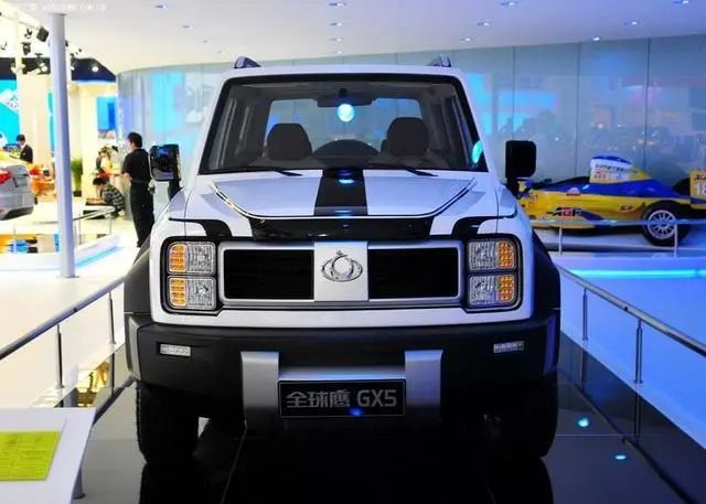 吉利全球鹰2013款车型车头图片,吉利全球鹰有哪几款微型车型呀