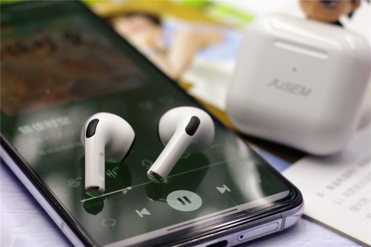 年中好物测评:Xisem西圣Ava蓝牙耳机轻巧3g百元平替Airpods