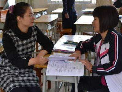 高中生住读和走读哪种有优势,专家建议高中走读还是住读