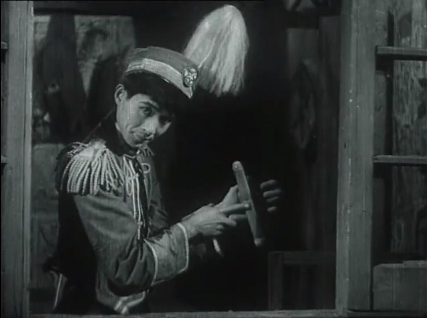 马路天使周璇赵丹变戏法,马路天使赵丹周璇