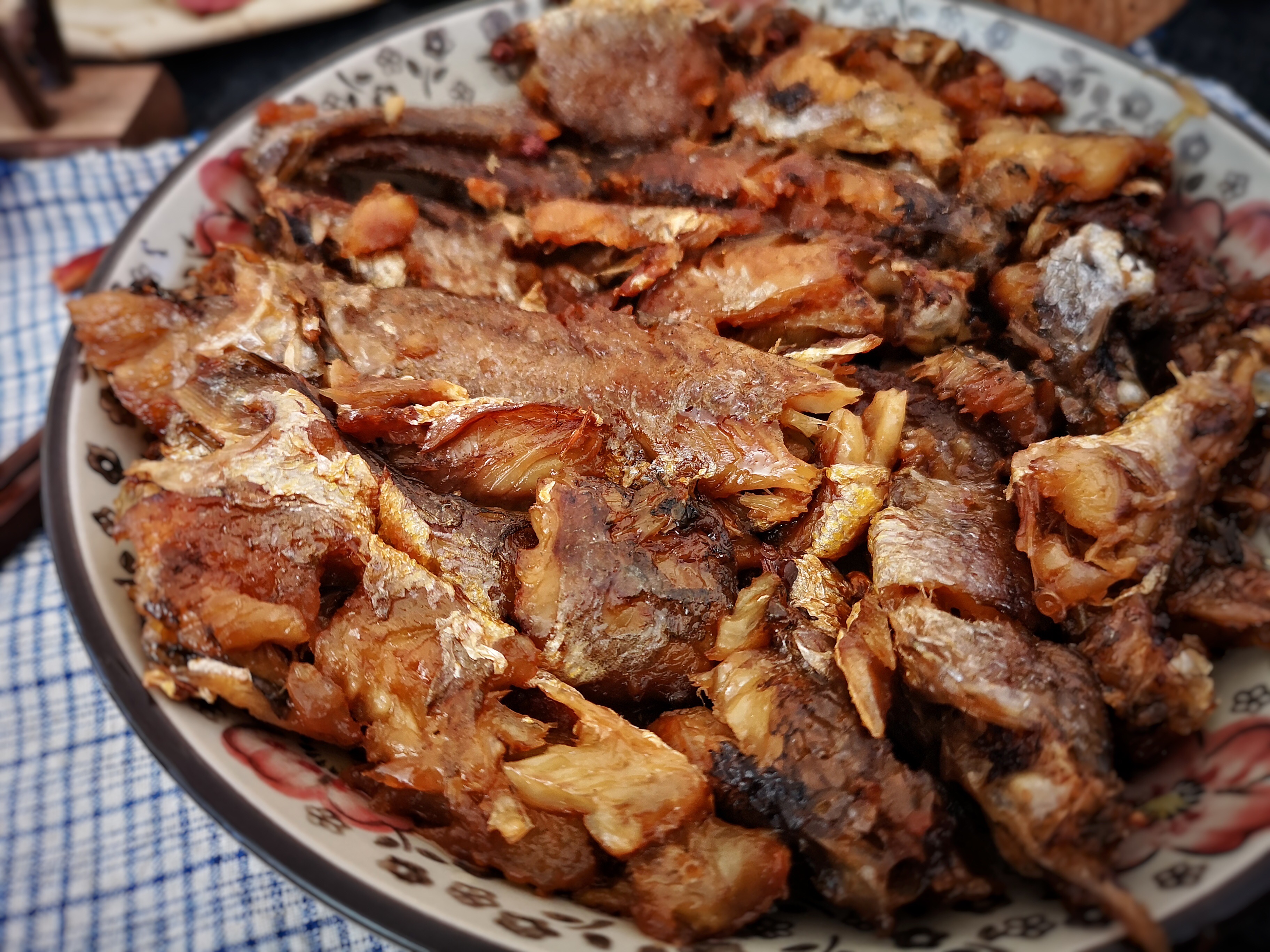 正宗五香小酥鱼,五香酥鱼正宗制作方法