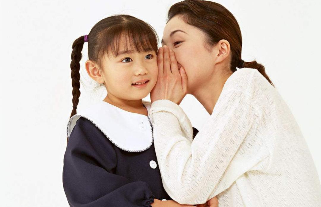 当孩子说妈妈好丑该怎么办,母亲嫌弃女儿太丑怎么办