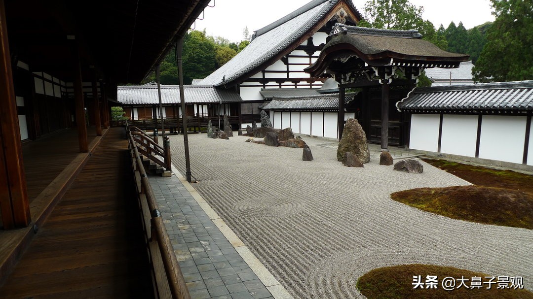 日式佛教枯山水庭院,日式50平米枯山水小庭院设计
