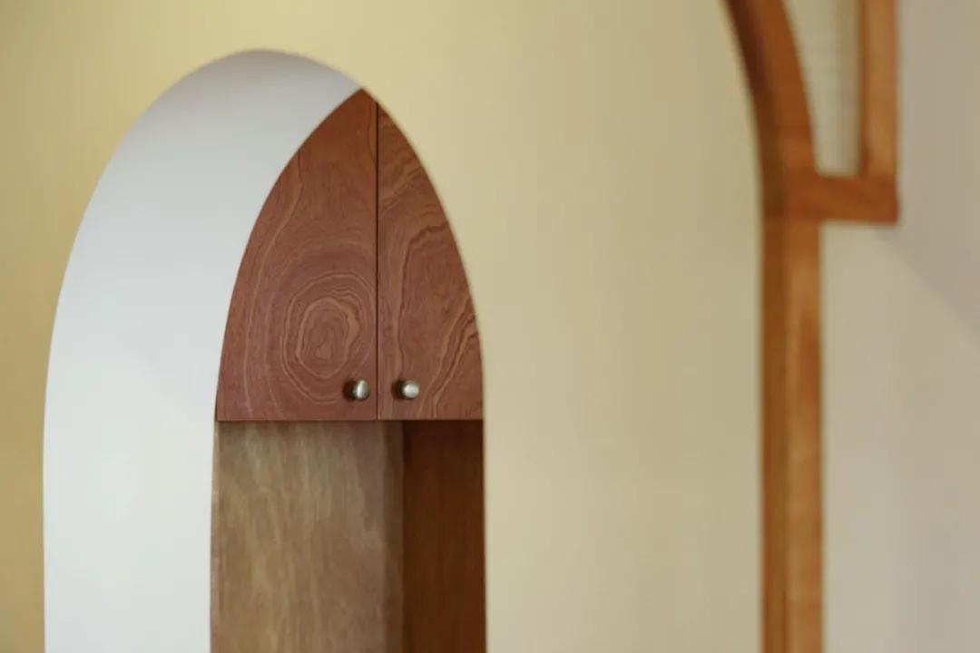 从180㎡搬到45㎡,三口之家越住越小,女儿却说现在最好