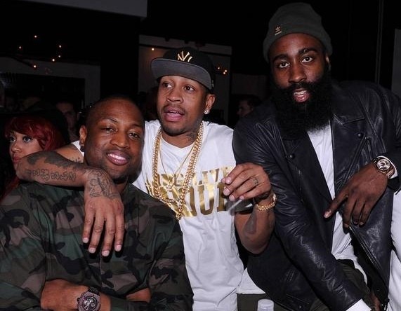 nbamvp含金量高还是fmvp含金量高,mvp与fmvp之争哪一个含金量更大