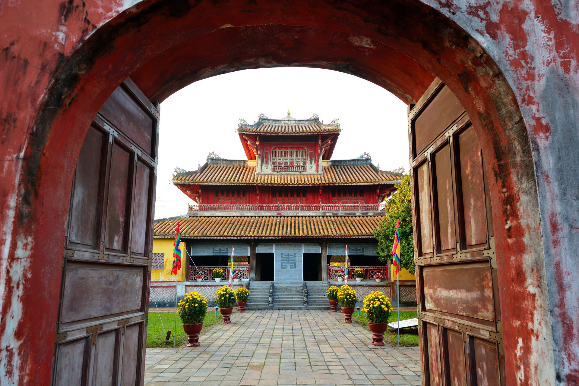 故宫越南人建的,越南山寨的故宫