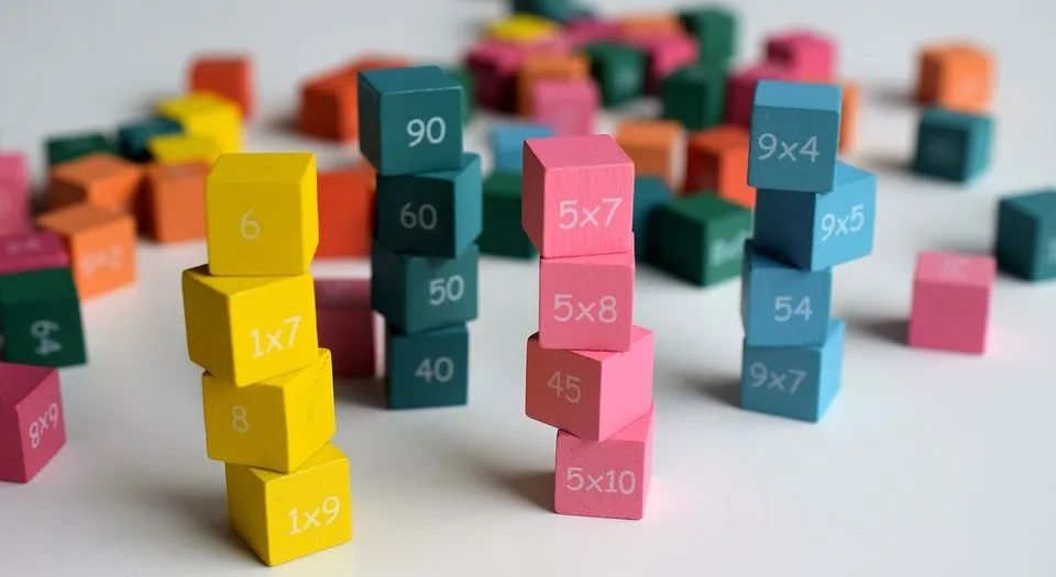 小学一年级数学排队题型,五道经典的小学数学排队问题