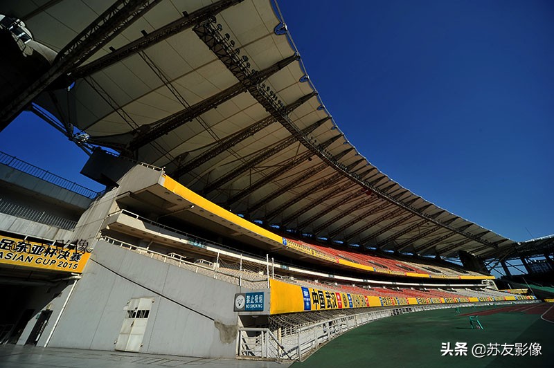 湖北武汉体育场,武汉体育中心馆