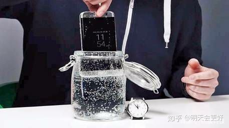 手机防水纳米镀膜视频,手机膜纳米膜和电镀膜的区别