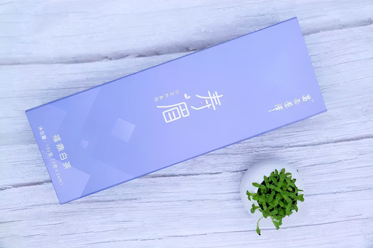 福鼎白茶寿眉小片,福鼎小方片老白茶寿眉汤色