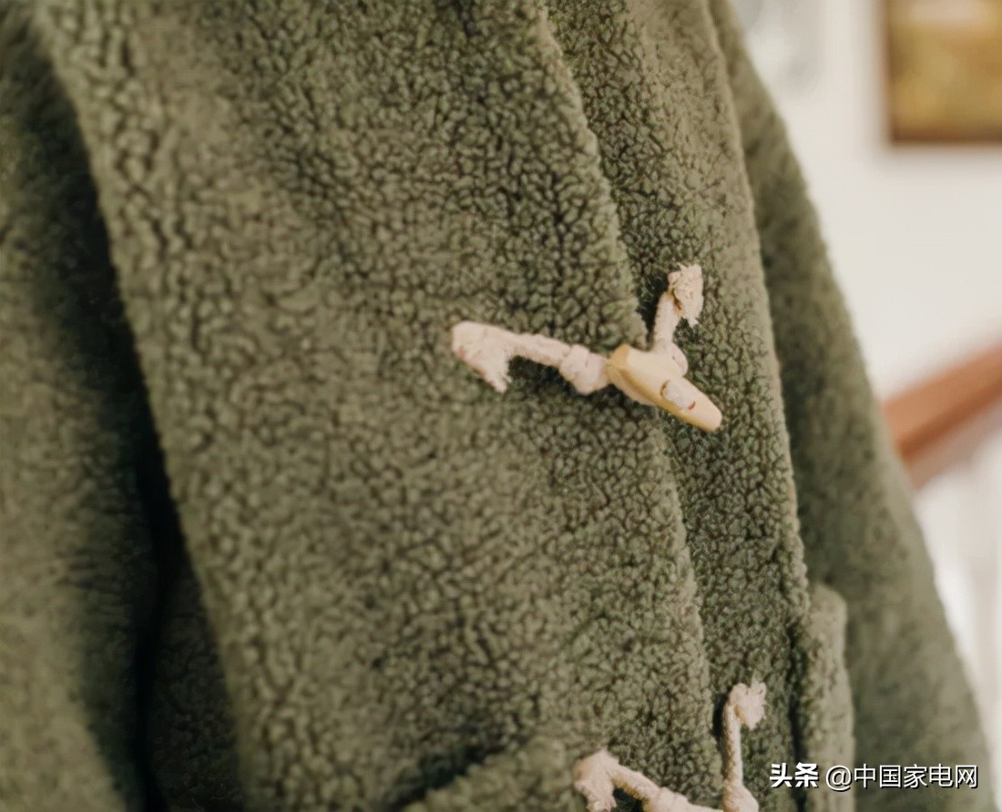 颗粒绒羊绒大衣怎样在家清洗,羊剪绒大衣怎样清洗才好