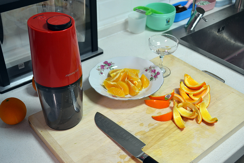 九阳原汁机v82和v18a哪个好,果汁机榨果汁家用九阳