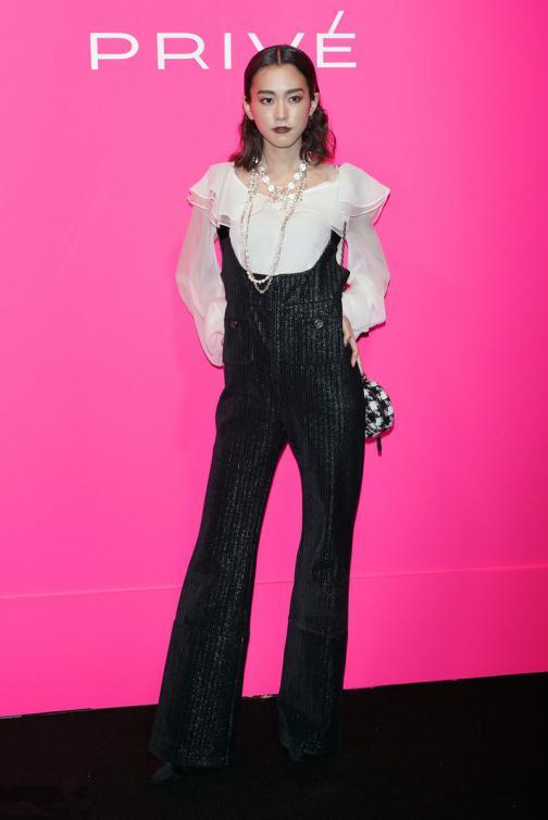 不沾身短袖女雪纺,雪纺上衣穿着舒适透气凉爽又好看