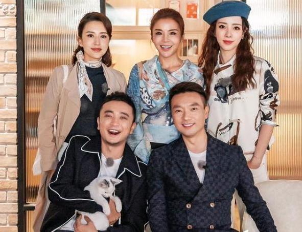 李思思却被外界谣传嫁60多岁富豪,朱迅和李思思关系