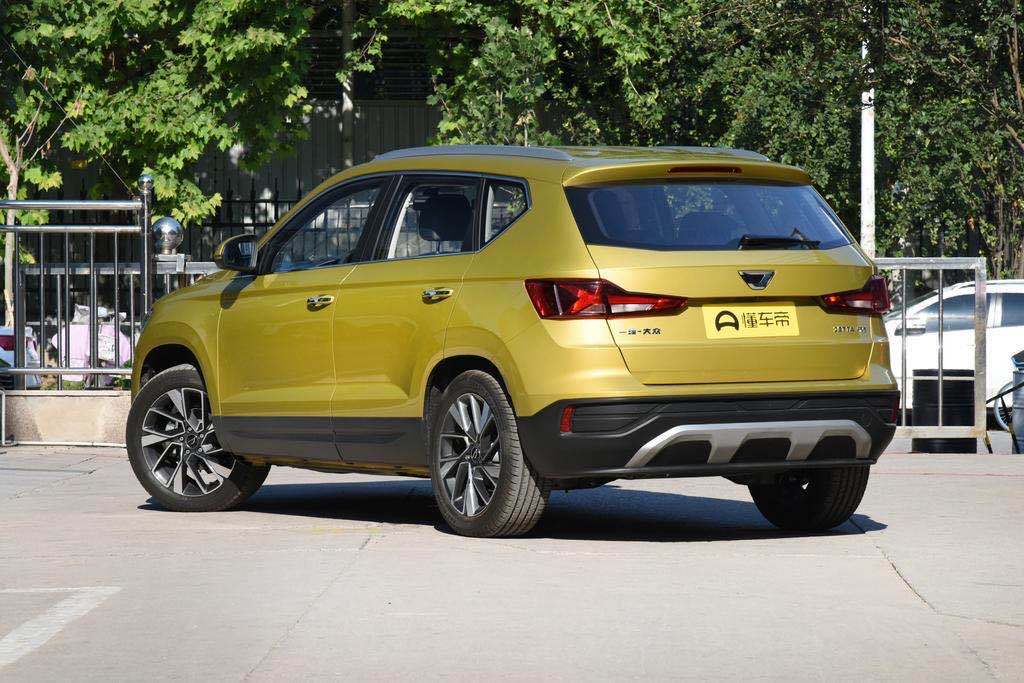 捷达vs5自动进取版一年养车费用,捷达vs5细部做工与用料