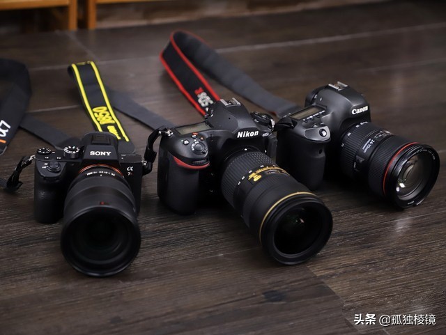 数码相机ccd和传统胶片哪个好,数码相机ccd和cmos有什么区别