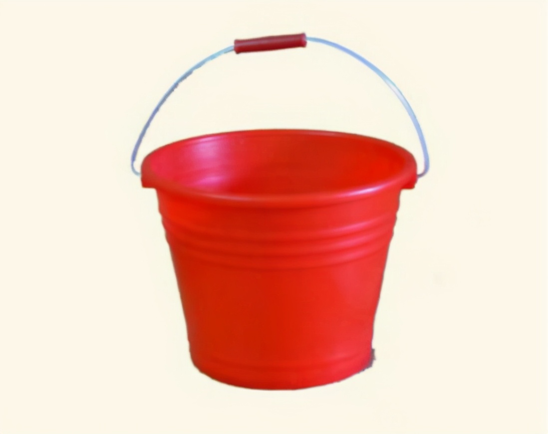 表面上大家都是打工人，有的同事却背地里学习《母猪的产后护理》