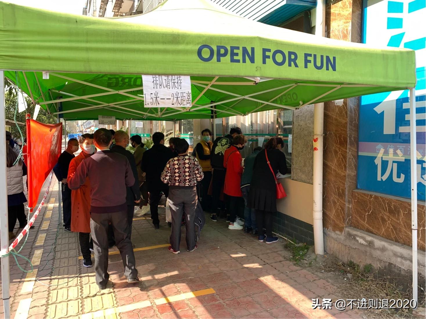 帮人办理健康证需要哪些证件,帮朋友办健康证会怎样