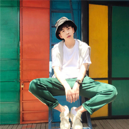 情侣备注特别的昵称给男友,高情商给男朋友的备注昵称