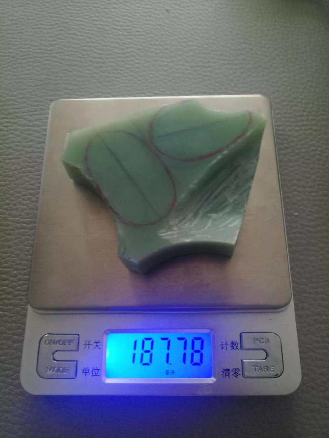 圆雕有几件,圆雕所表现出的视觉价值