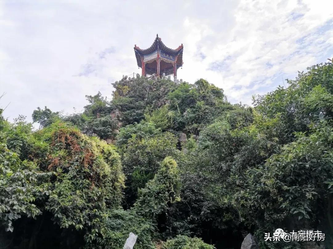 南阳第一高楼卓越天际,河南南阳市第一高楼