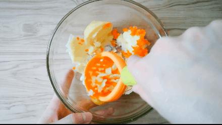 宝宝怎样吃蛋黄最好,宝宝怎么吃蛋黄不噎