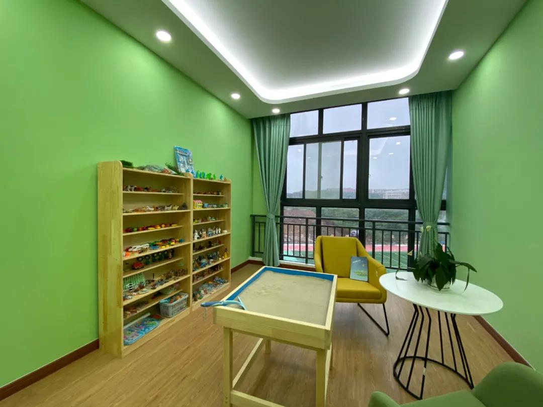 绵阳东辰聚星国际学校建设公告,冉冉升起的一颗新星完整视频