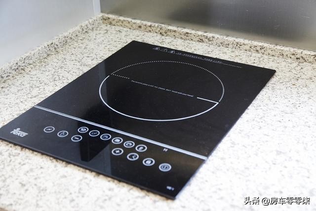 500万的德国曼卡4x4越野房车,德国曼4x4越野房车试驾视频