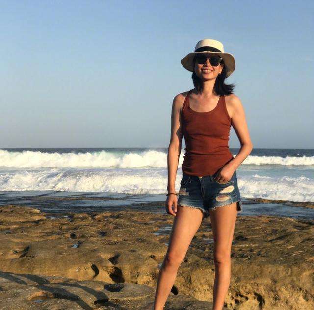 吕燕这么丑为何会成为超模,名模吕燕的长相