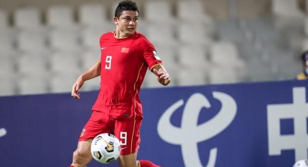 艾克森第一个归化,艾克森中国归化第一人