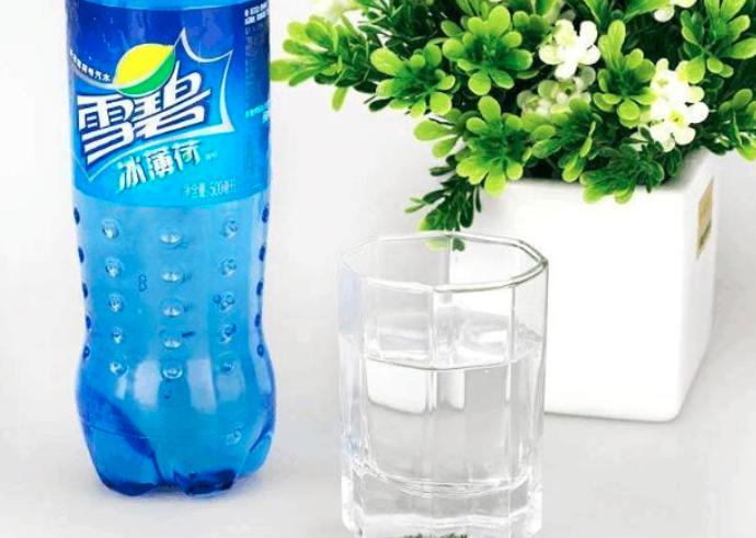 这几年雪碧五种口味测评,雪碧都出什么新口味了