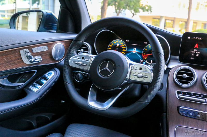 glc300l2021款和2020款的区别,2016款奔驰glc300豪华测试