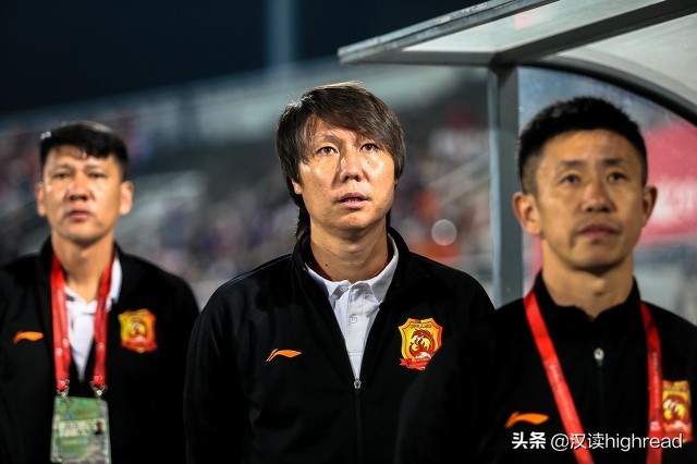 李铁打得一手臭牌，中国足球冬天非一人所为，充满世俗和低级趣味