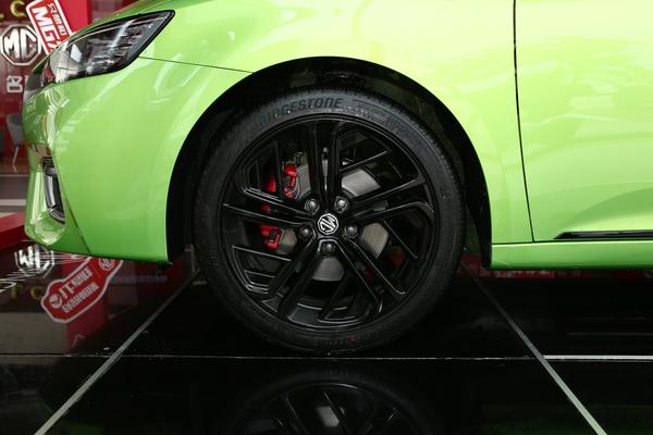 名爵6十周年版车型上市,新款名爵6保值率高不高