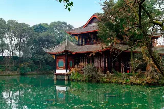 成都出租车新规今天实施!告别“拒载”和“被宰”