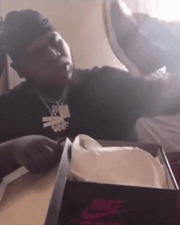 抄作业女生,送女友礼物抄作业