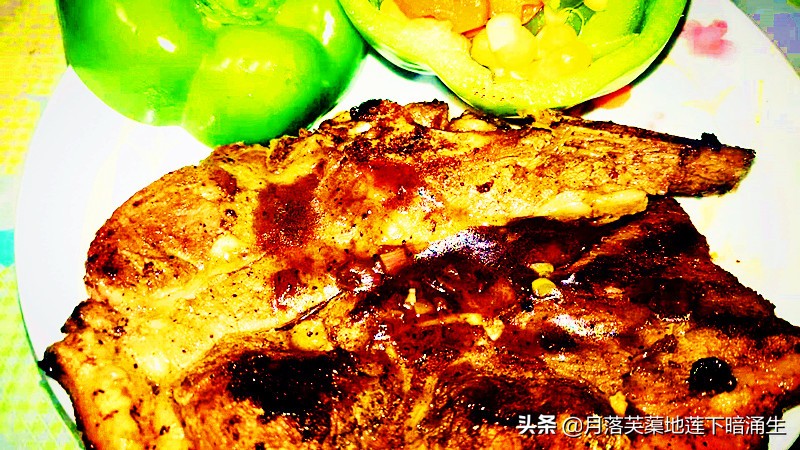 橄榄杏香煎羊扒做法,煎羊前腿排的家常做法