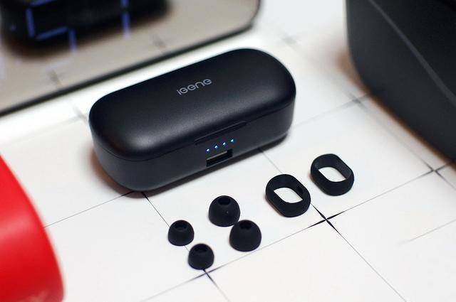 最适合运动的无线蓝牙耳机,小巧轻便适合女生的一款蓝牙耳机