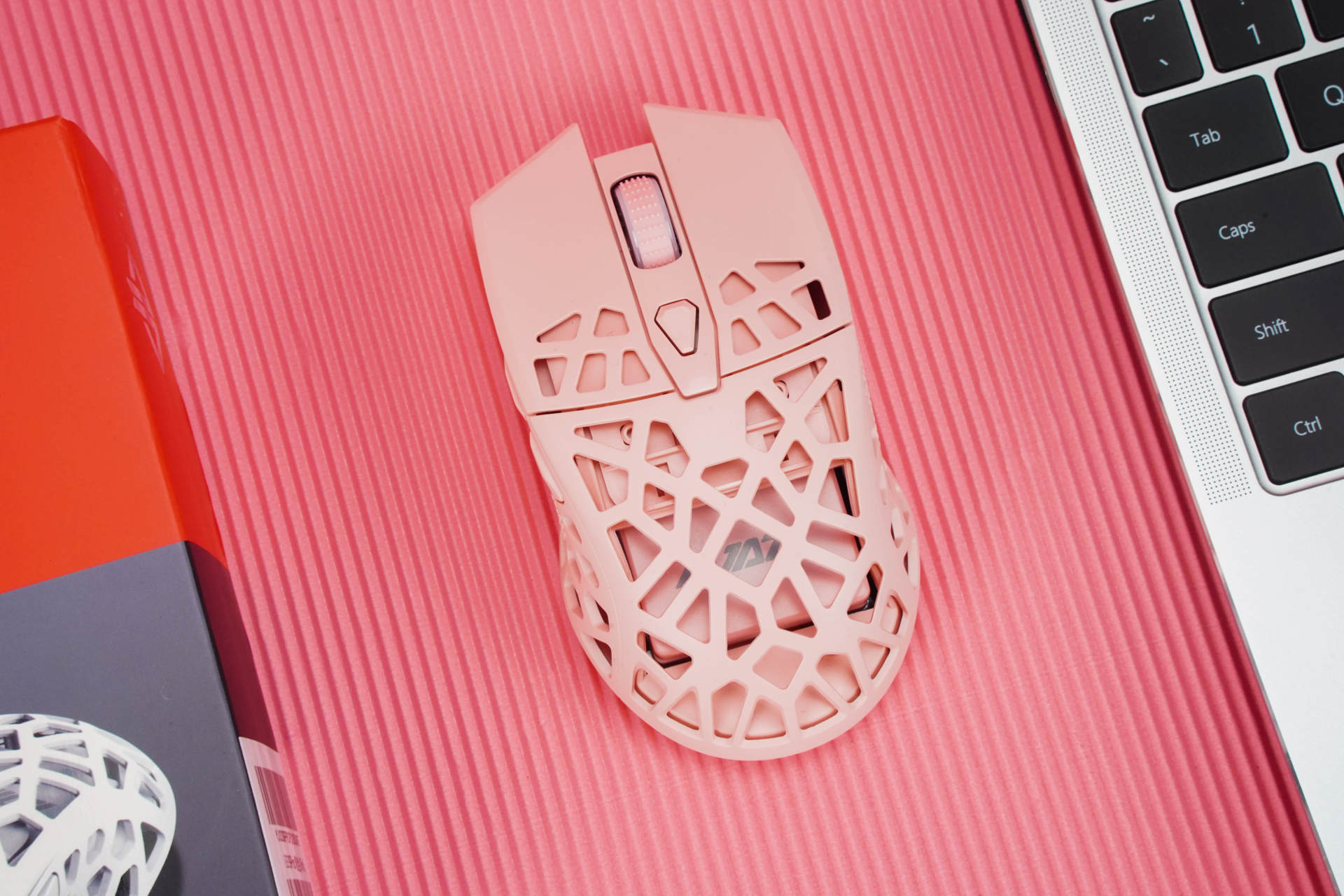 有颜值有重量的鼠标,又有颜值又好用的鼠标