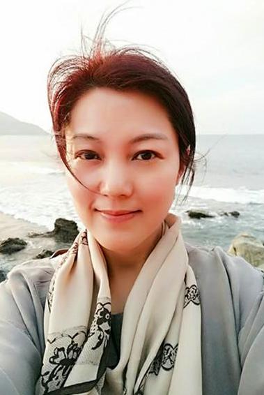 谢雨欣的坎坷情史,谢雨欣前男友出事了