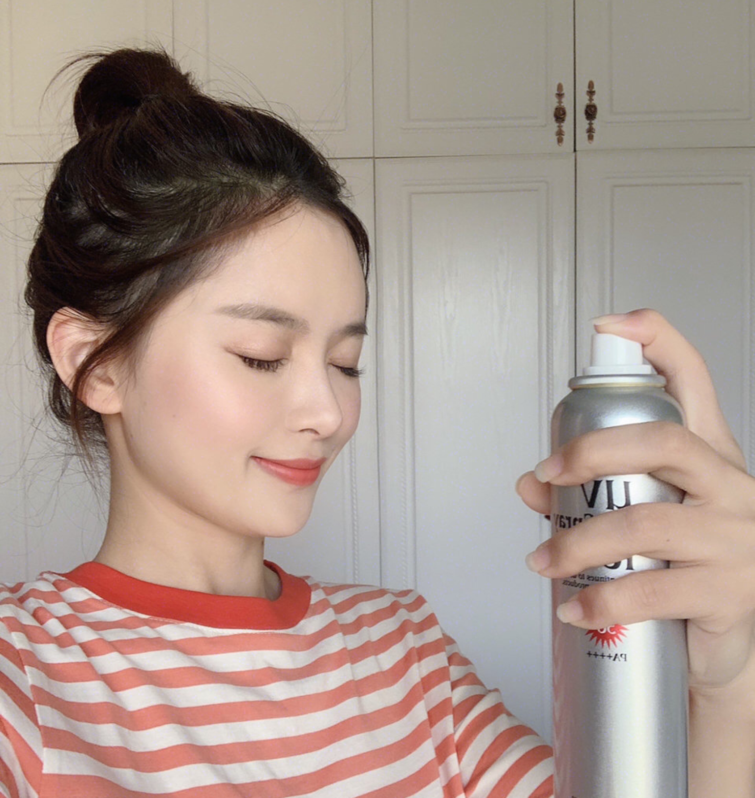 化妆时要注意什么才不会脱妆,夏天化妆出油出汗脱妆就这么做