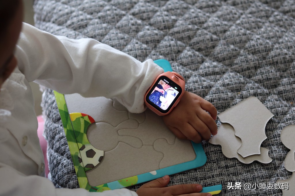 小米推出米兔儿童学习手表4,功能强大到没朋友,899元值得买吗?