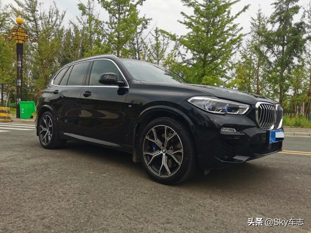 7天3000公里,宝马x57000公里发现烧机油