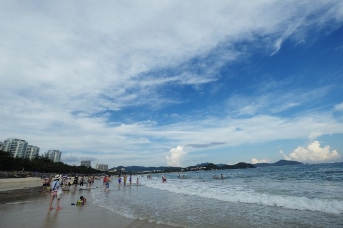 带孩子去三亚泡酒店首选之地,三亚阿罗哈酒店附近美食