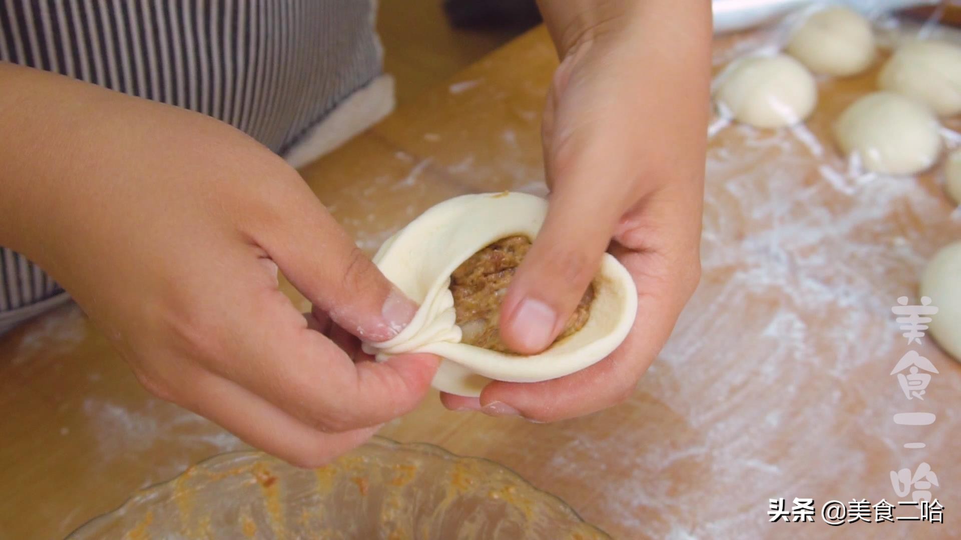 鲜肉饼按压破皮露馅怎么办,肉饼最好吃的做法不露馅不破皮