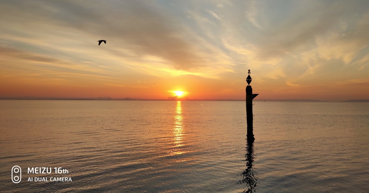 OPPO自拍大佬地位恐不保Flyme新版本大幅优化拍照体验