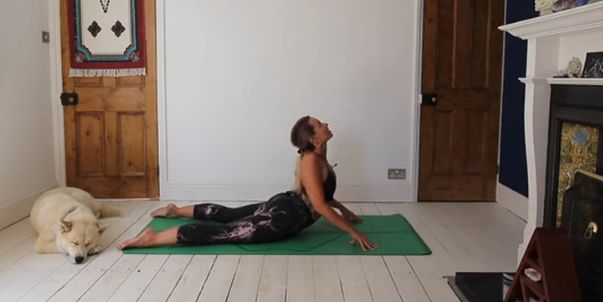 坐着抬臀锻炼,坐着抬腿锻炼多少次才有效果