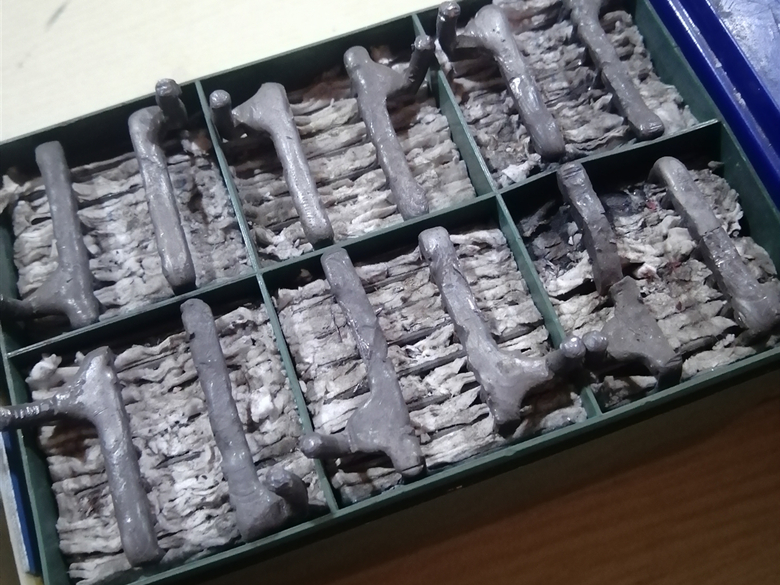 电瓶修复中间能断电吗,脉冲修复电瓶能恢复多少